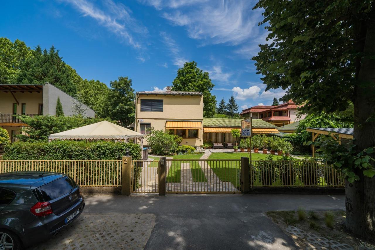 Villa Maria Vendeghaz ชิโอฟก ภายนอก รูปภาพ