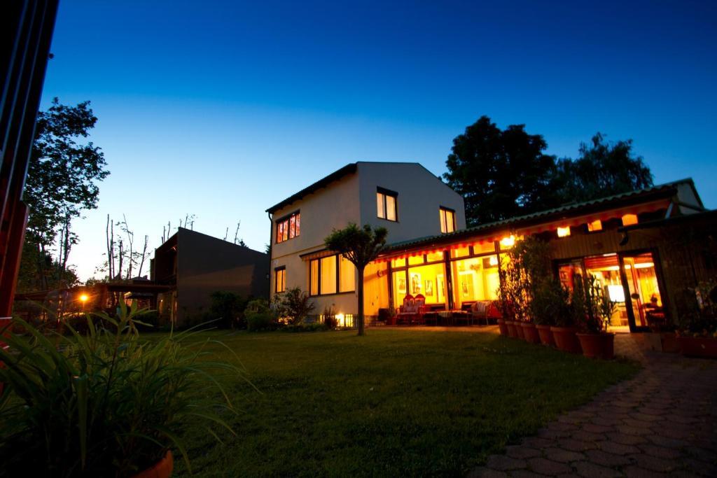 Villa Maria Vendeghaz ชิโอฟก ภายนอก รูปภาพ